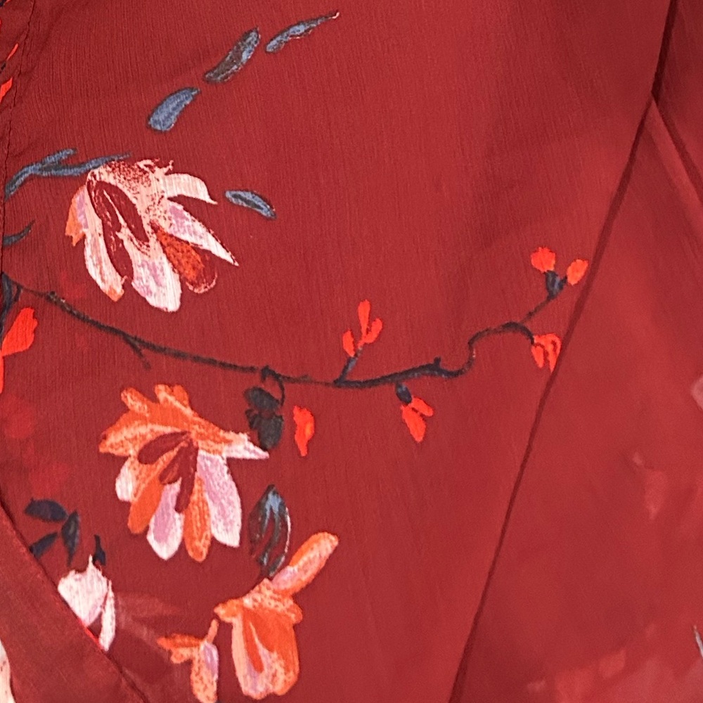 🌙 AVA & VIV Floral Print Sheer Sleeveless Button Blouse - Picture 4 of 5